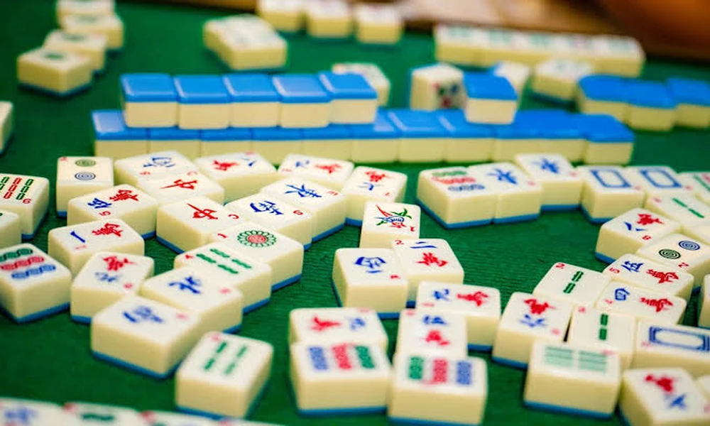 A Visual Guide to Understanding Every Mahjong Tile